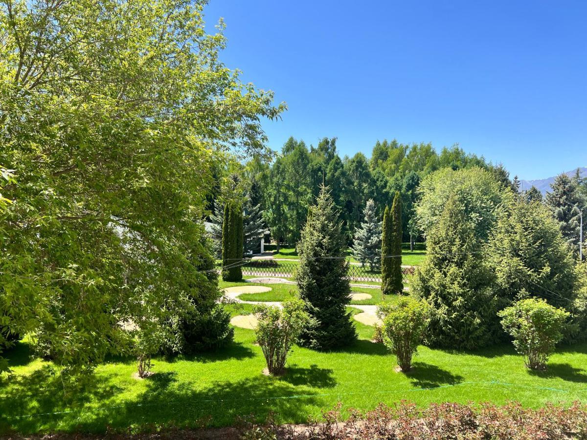 Радуга Иссык-Куль Aparthotel Chon-Sary-Oy Kültér fotó